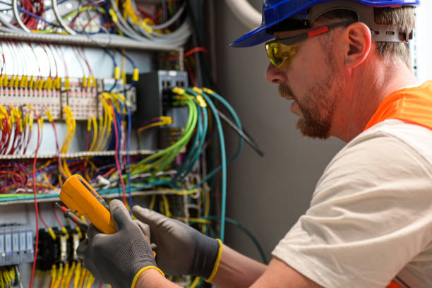 Best Affordable Emergency Electrician  in Brookshire, TX
